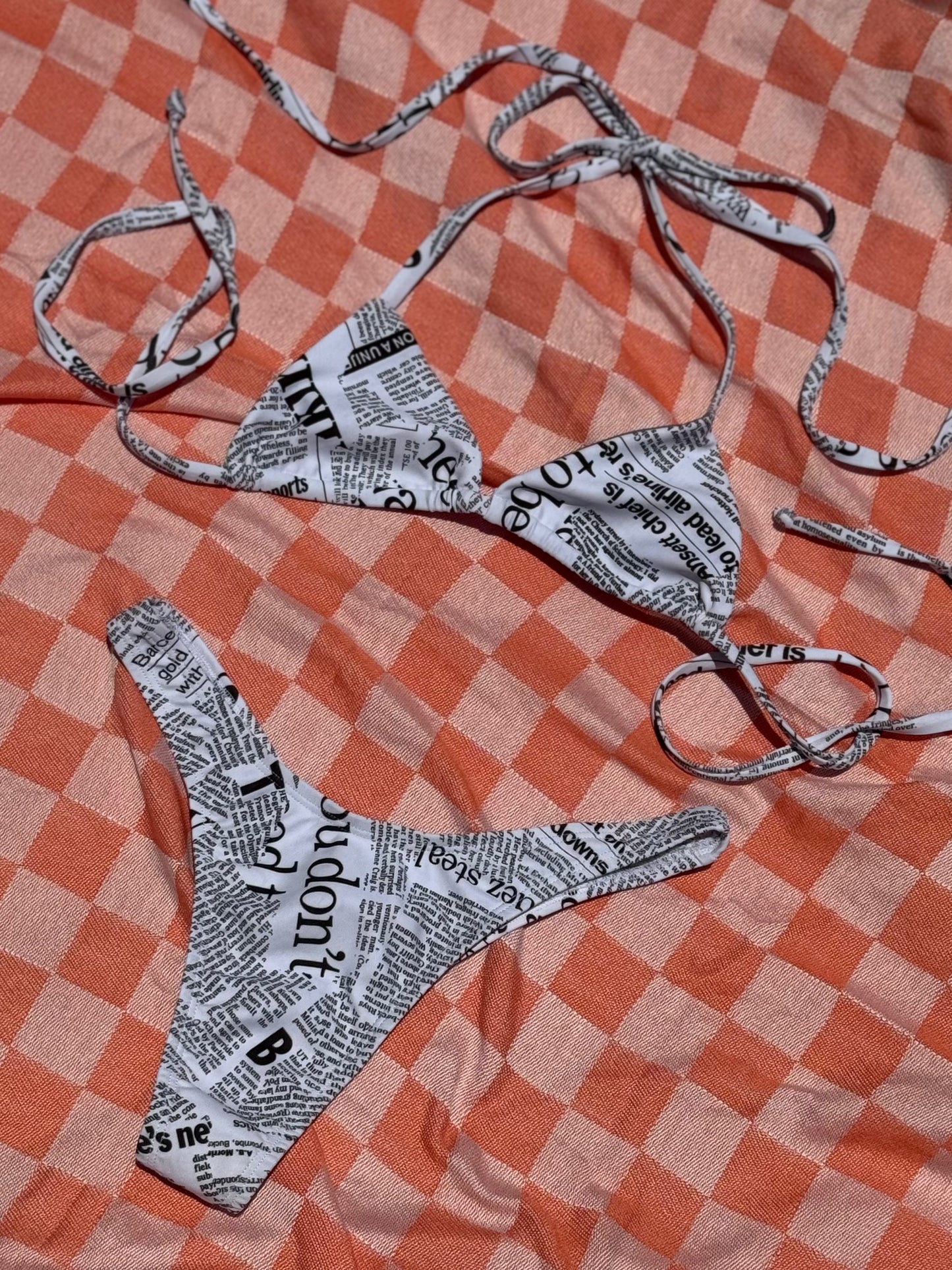 Newsprint Classic Cut Signature Thong